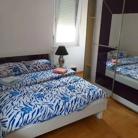 Apartment Macanovic *